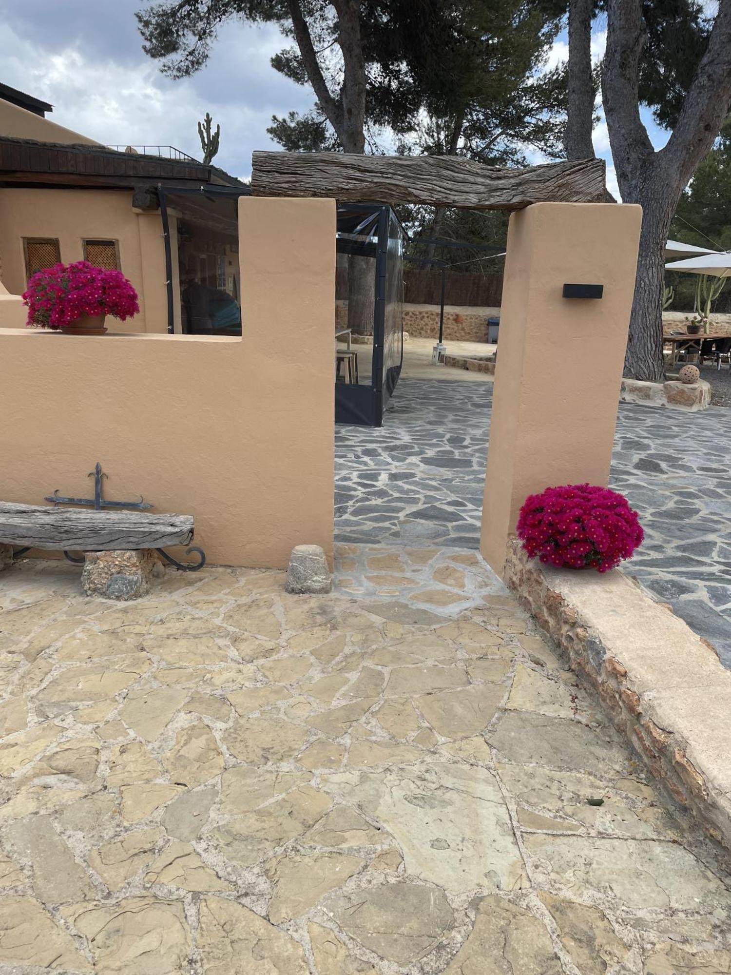 Finca Can Toni Sant Jordi de ses Salines Ngoại thất bức ảnh